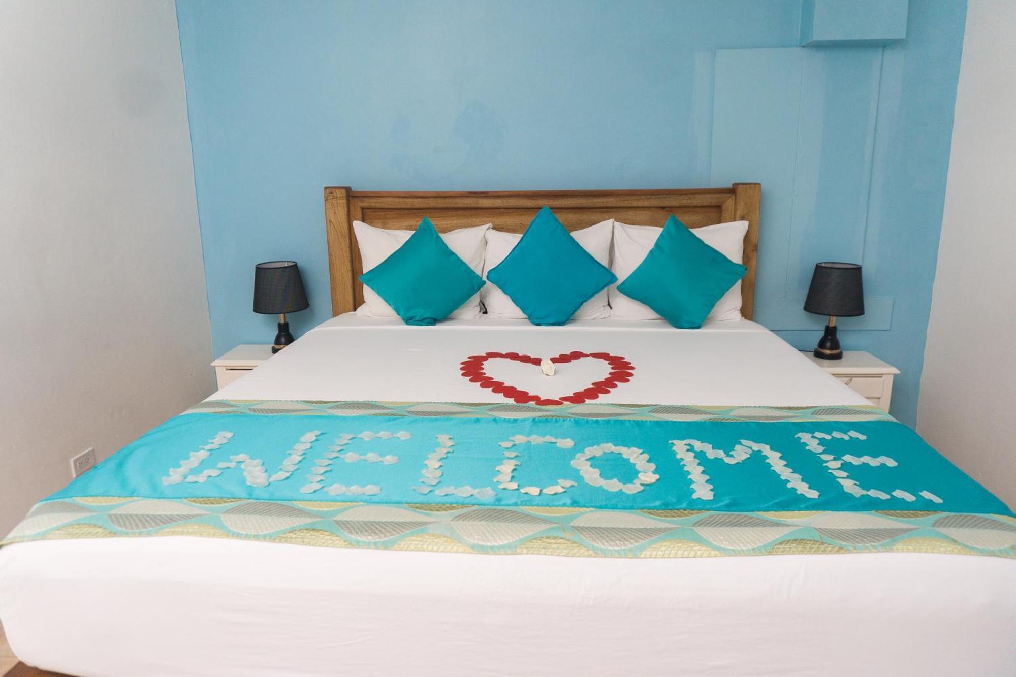 Beyond Sunset Resort & Villas Treasure Beach Dış mekan fotoğraf