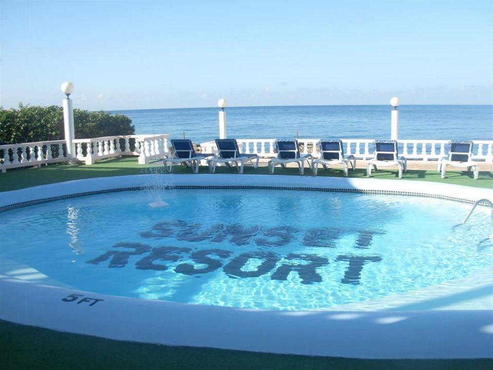 Beyond Sunset Resort & Villas Treasure Beach Dış mekan fotoğraf