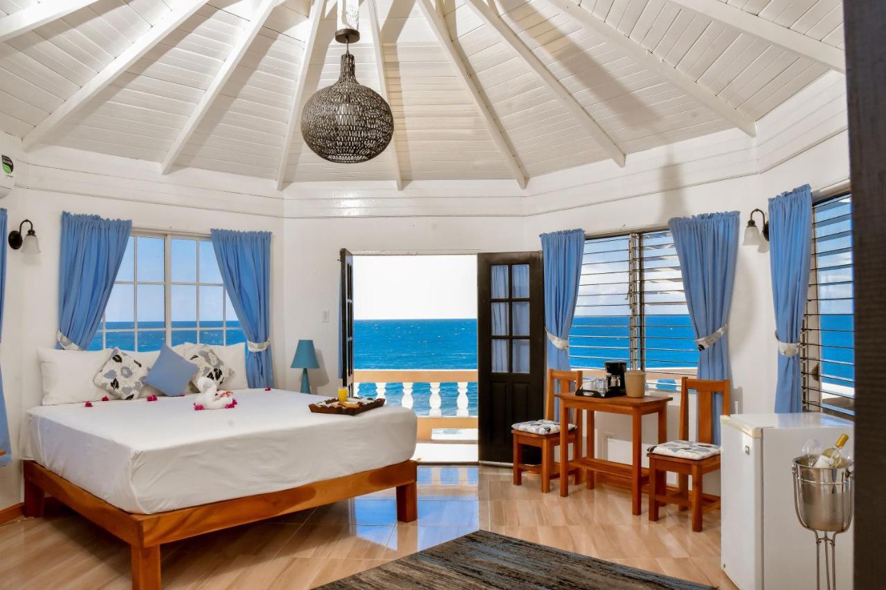 Beyond Sunset Resort & Villas Treasure Beach Dış mekan fotoğraf